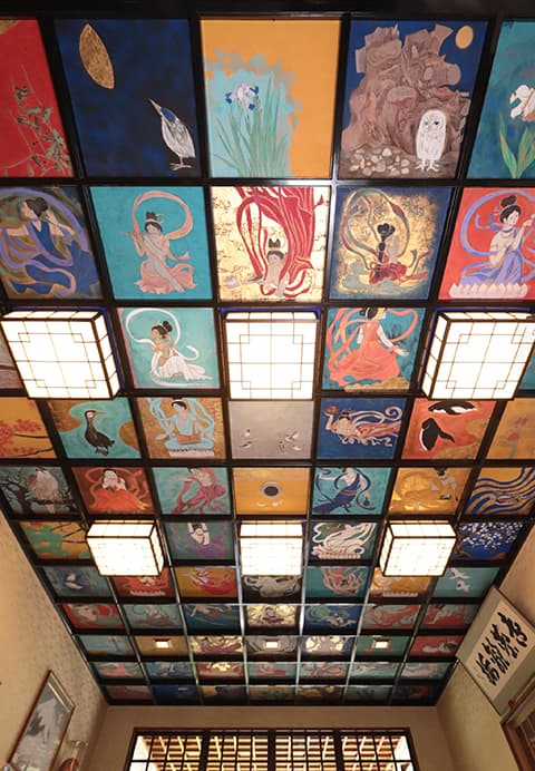 第26世神部宣要上人と親交のあった日本画家・松井章画伯の作品です。